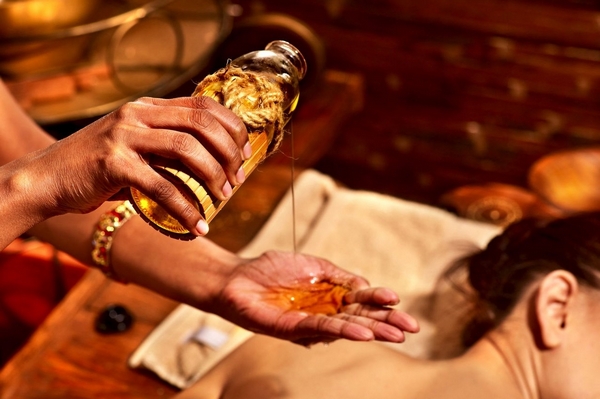 Какие масла используют для тайского массажа