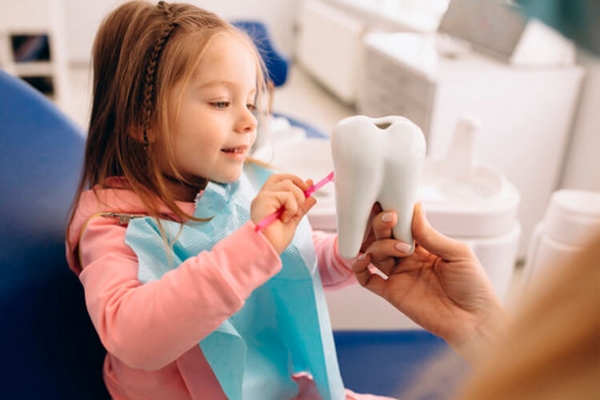 Детская стоматология: отличительные особенности лечения