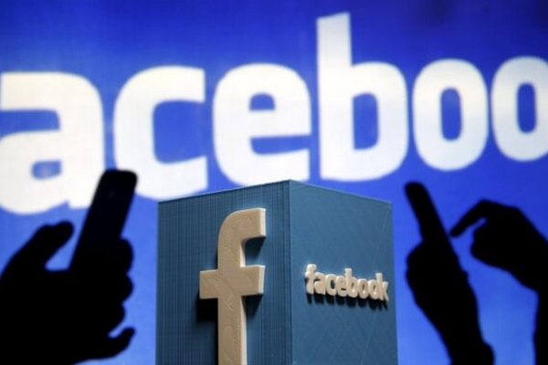 Хакеры начали массовую распродажу номеров пользователей Facebook