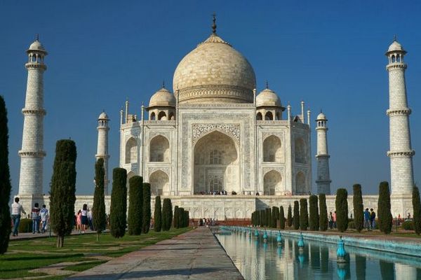 Фиксированный маршрут и маски: как будут принимать туристов в Индии
