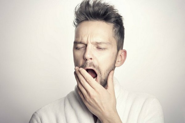Почему от контакта с холодом начинают болеть зубы