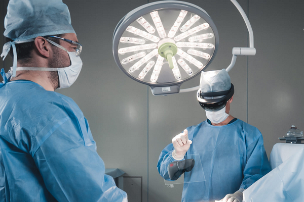 Будущее хирургии – курс на малую травматизацию