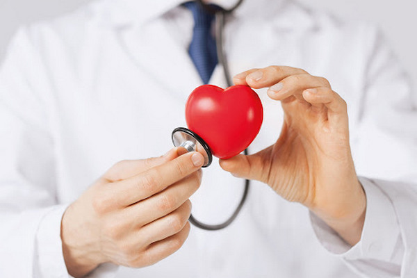 Сердечный приступ: Признаки и первая помощь