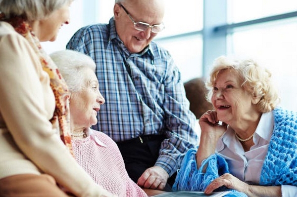 Дом престарелых: как его выбрать и в чем его преимущества