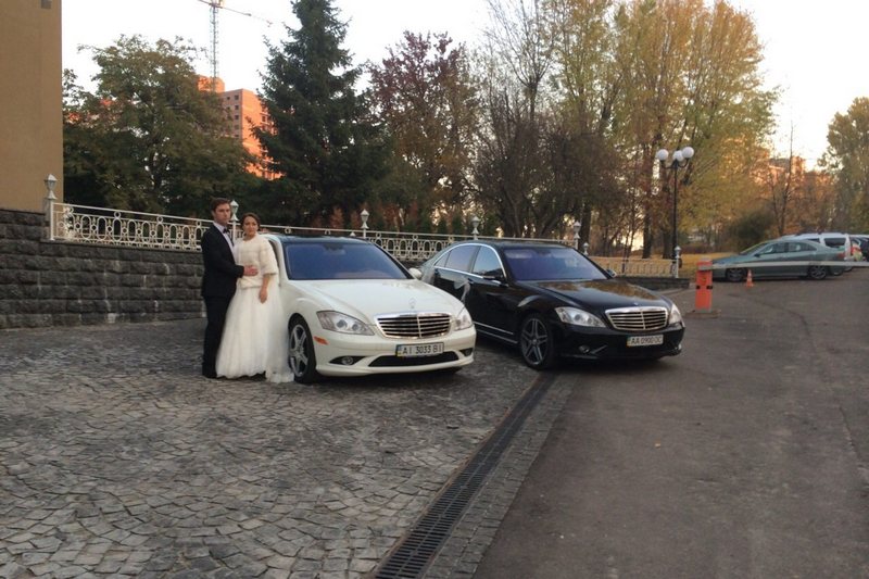Замечательный автомобиль украсит вашу свадьбу!