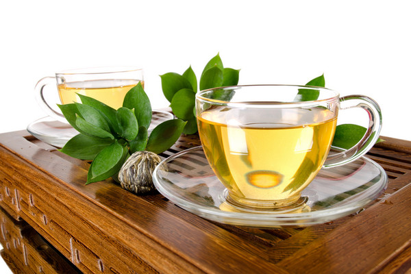Чай на травах: удовольствие и польза в одной чашке