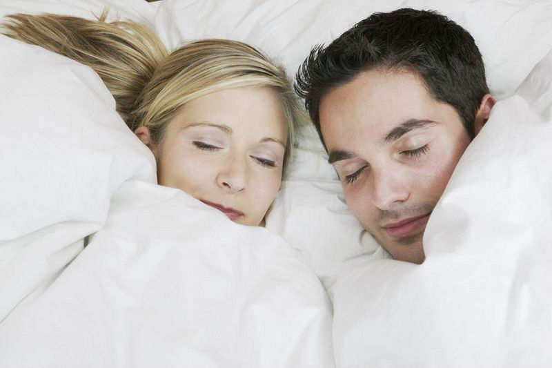 Почему муж и жена должны спать в одной постели