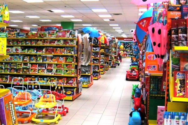 Какие детские игрушки купить оптом для своего магазина?