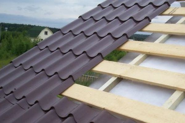Металлочерепица - лучшее покрытие крыши вашего дома