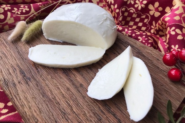 Натуральный сыр: как распознать подделку