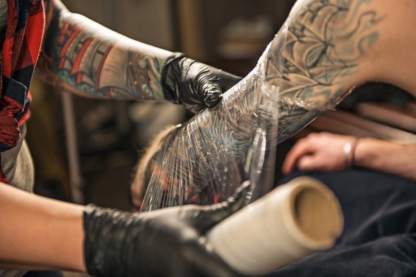 Татуировка: подготовка и заживление