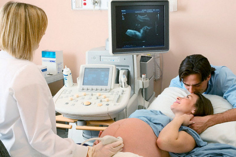 УЗИ при беременности: особенности исследований на разных сроках