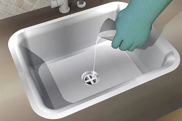 Как прочистить канализацию в домашних условиях своими руками?