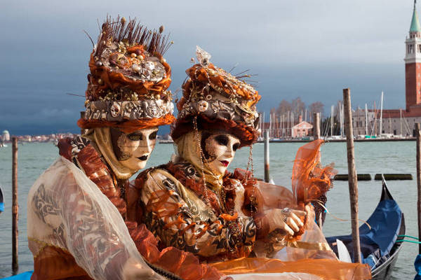 Традиции карнавальных костюмов