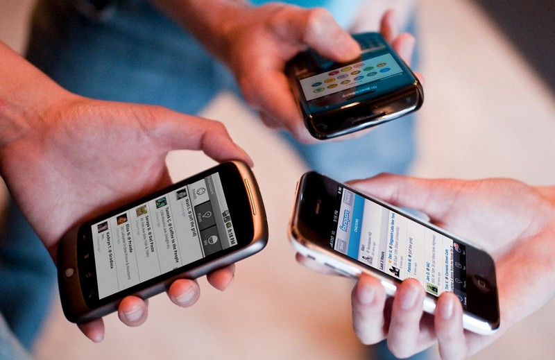 Ученые советуют как можно реже использовать мобильные телефоны