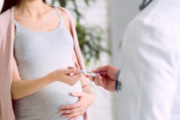 Обследования на инфекции мочеполовых путей обоих партнеров при планировании беременности