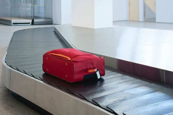 Как уменьшить вес чемодана: лучшие лайфхаки от сотрудника аэропорта