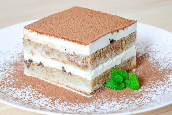 Бисквитный торт «Тирамису»