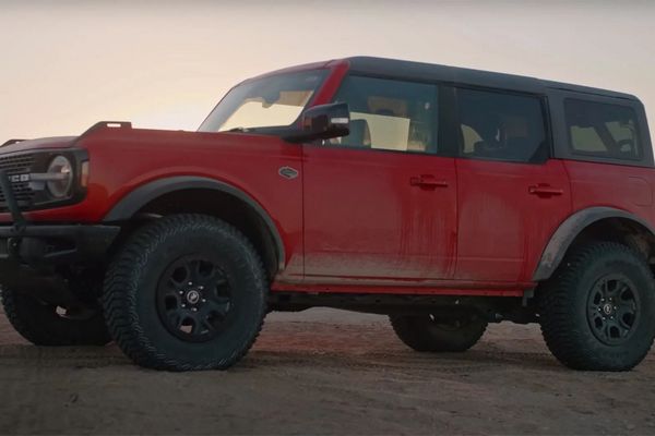 Подробный взгляд на Ford Bronco Wildtrak 2021 года