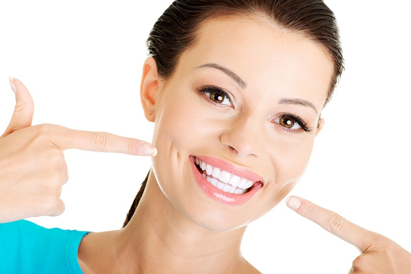 8 правил помогут сохранить зубы до глубокой старости