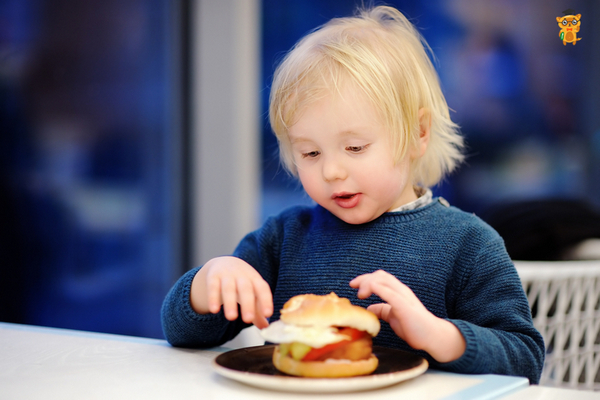Вредная еда в рационе ребенка