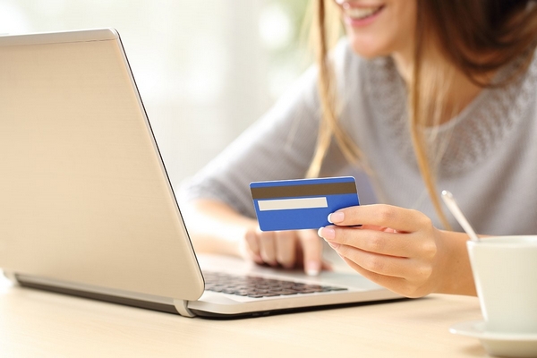 Возможно ли выбрать кредитную карту онлайн?