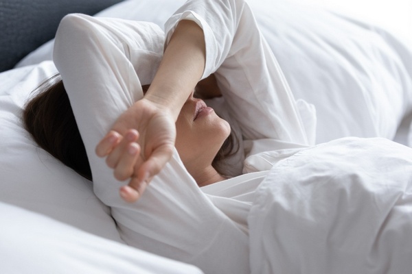Медики назвали простой способ быстро уснуть