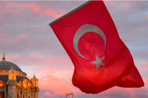 Тестирование в Турции станут обязательными: когда начнут действовать ограничения