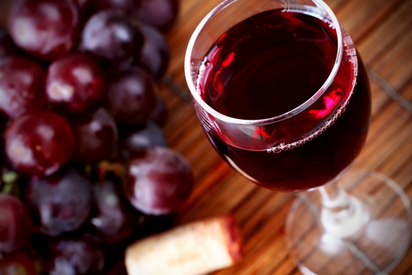 Особенности красного полусладкого вина