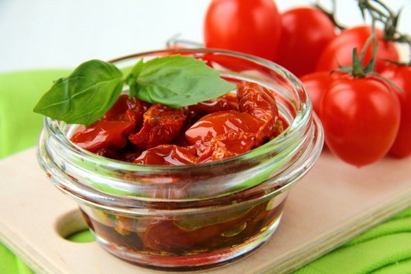 Вяленые томаты — вкусная итальянская закуска