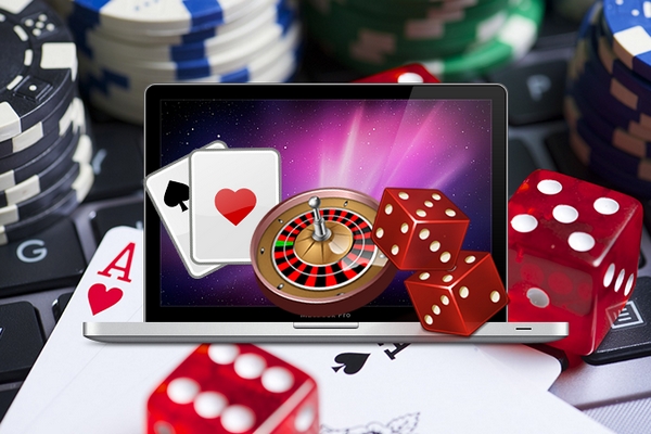 Стоит ли играть в онлайн казино Украина на гривны