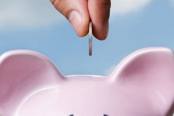 Как научиться экономить деньги с любой зарплатой — 10 советов
