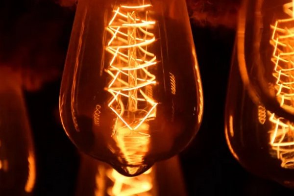 Пять ошибок, которые мешают экономить электричество: это должен знать каждый