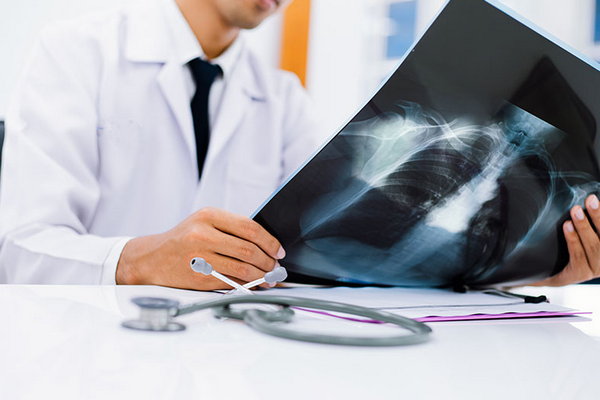 Для чего проводится рентгенография позвоночника, в каких ситуациях назначается?
