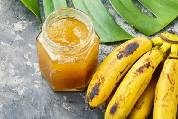 Хоть сто банок закройте, будет мало: как приготовить бананово-имбирный джем без грамма сахара