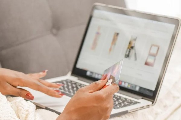 Как покупателям защитить свои права при покупке онлайн: четыре важных совета