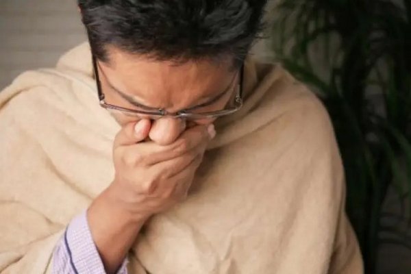 Утренний кашель может сигнализировать о коварной болезни