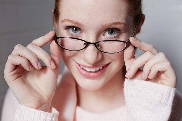 Оправи окулярів: види та особливості вибору