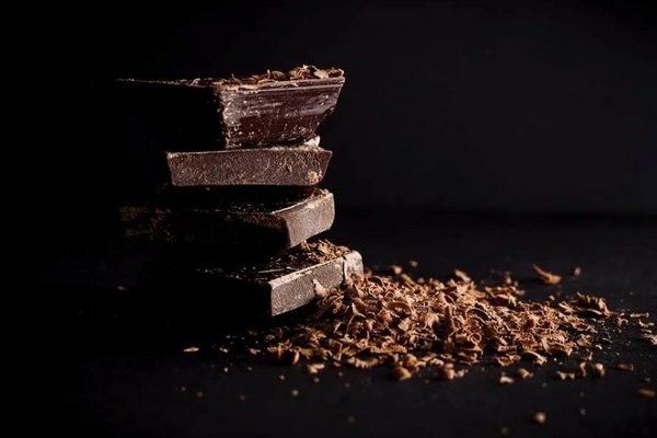 Как пользоваться преимуществами темного шоколада без ущерба для фигуры - советы диетологов