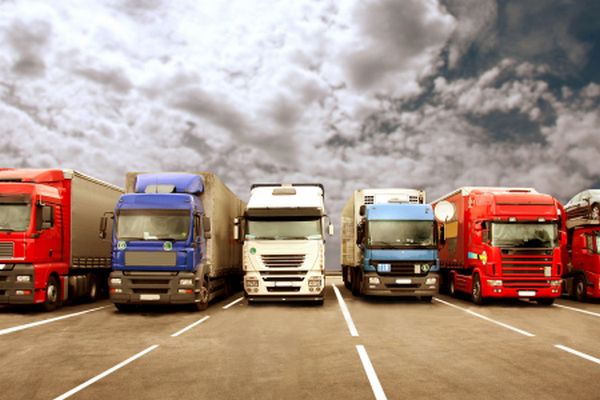 Как мониторинг грузовиков поможет вам сэкономить на топливе и повысить эффективность работы