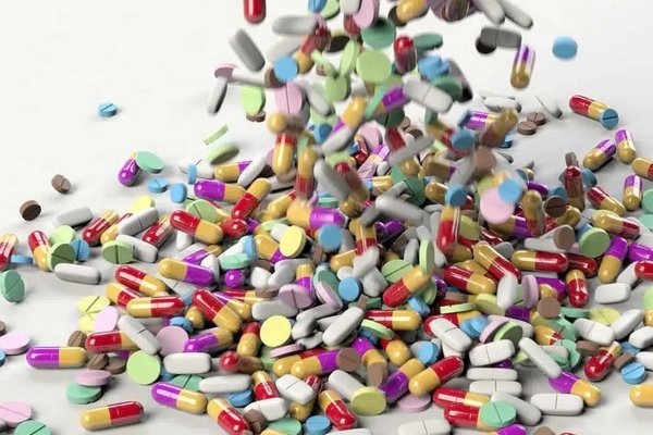 Употребление популярного витамина увеличивает риск мозгового кровотечения - предупреждение врачей