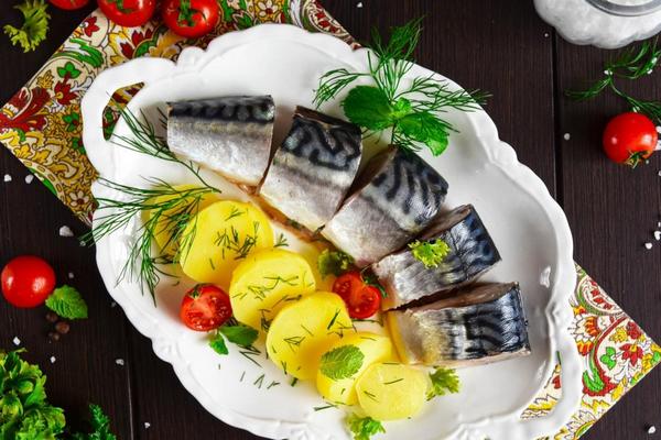 Вкуснейшая Скумбрия в Чайном Рассоле: Простой Рецепт Домашней Засолки