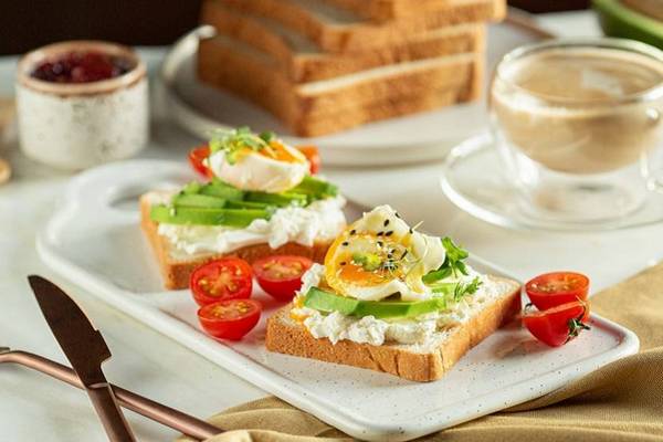 Идеальные Хрустящие Тосты с Сыром: Быстрый и Вкусный Завтрак