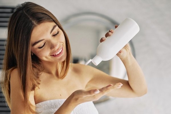 Шампунь вместо геля: Опасно! Агрессивный состав нарушает pH-баланс кожи тела