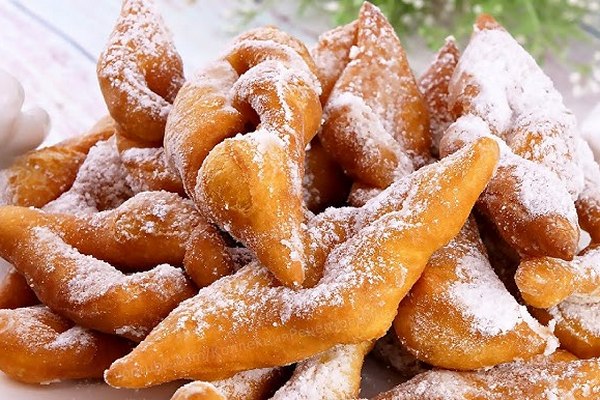 Домашний ванильный хворост: пошаговый рецепт того самого хрустящего лакомства из детства