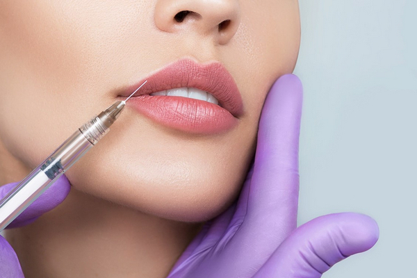 Увеличение губ: современные подходы и безопасные решения