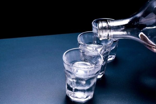 Алкоголизм у мужчины: как понять, что нужна срочная консультация нарколога