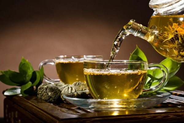 Секрет диетологов: Зеленый чай — лучший напиток для ускорения обмена веществ и сжигания жира
