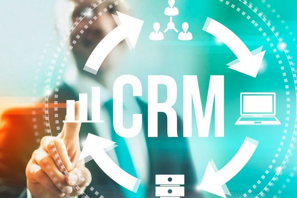 ТОП-10 CRM-систем в России
