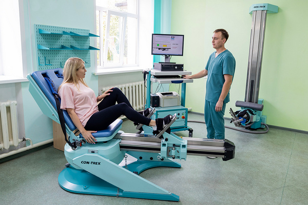 Инсульт: распространенные мифы о реабилитации, как выбрать реабилитационный центр для эффективного восстановления